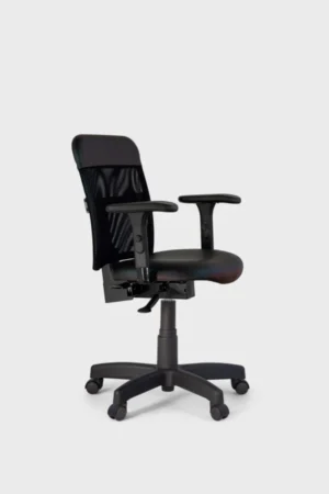 Cadeira Executiva Sun Tela Braço Digitador e Base Backsystem Giratória Preta